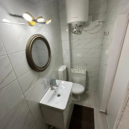 Lina Studio Apartment